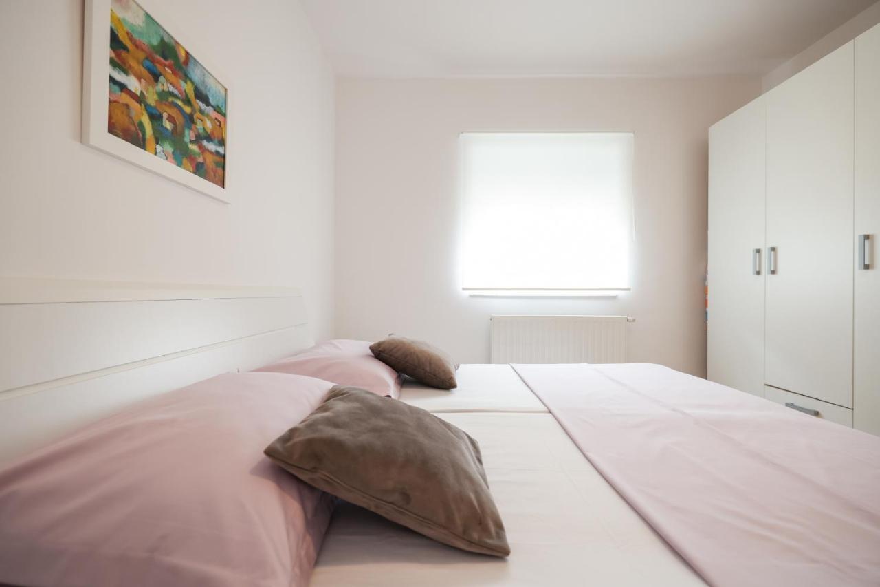 Apartment Leon Bibinje Extérieur photo